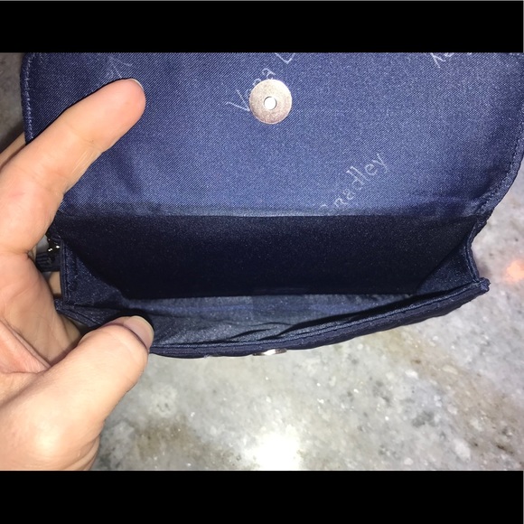 Vera Bradley RFID Small Crossbody - Picture 3 of 8